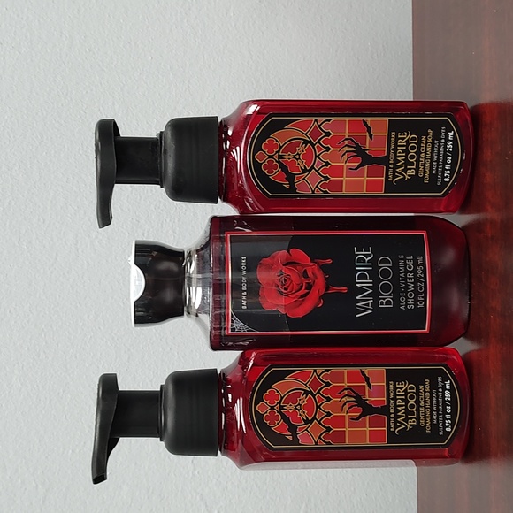 Bath & Body Works Bath & Body Bath Body Works Vampire Blood Foaming